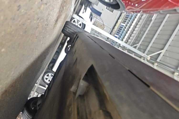 Used AION UT 2025 420 Prestige Edition Right Side Sill