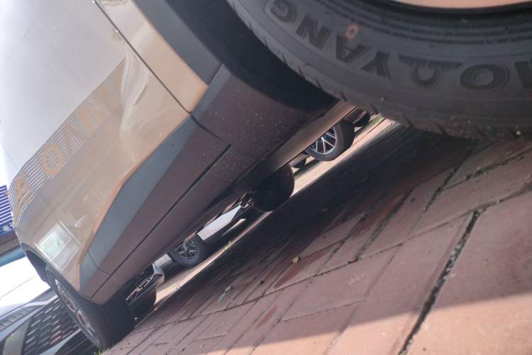 Used AION UT 2025 330 Star Edition Right Side Sill