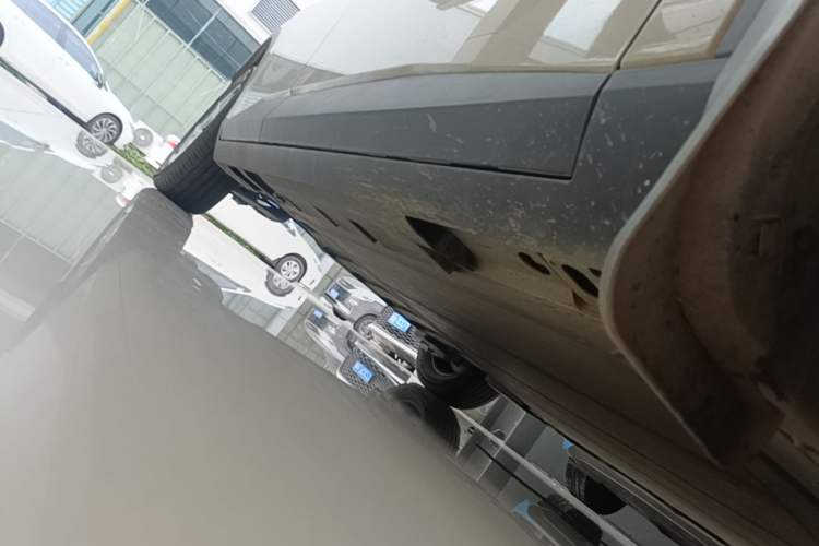 Used AION UT 2025 330 Starlight Edition Right Side Sill