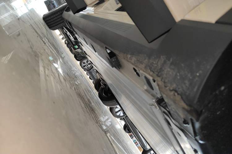Used AION UT 2025 330 Starlight Edition Right Side Sill