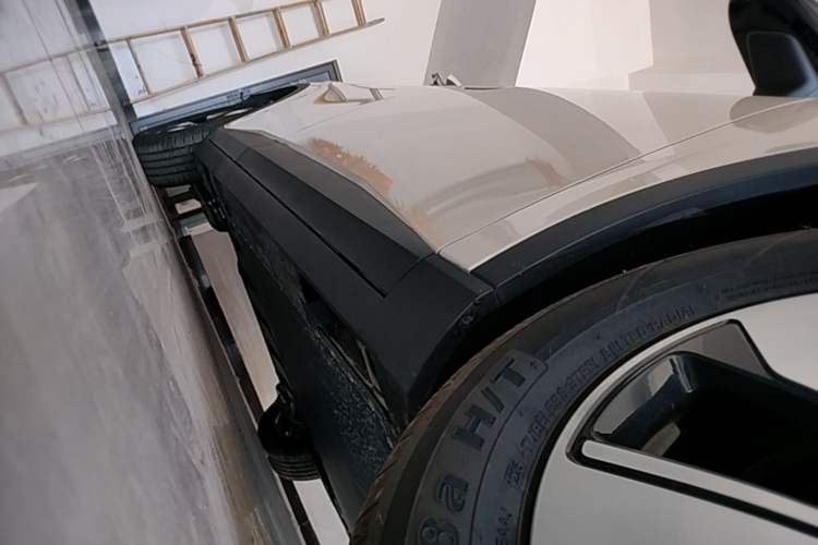 Used AION UT 2025 420 Intelligent Luxury Edition Right Side Sill