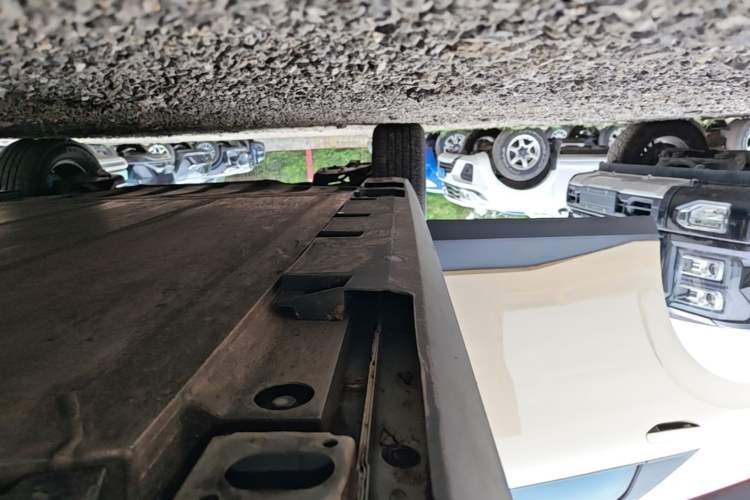 Used AION UT 2025 330 Star Edition Right Side Sill