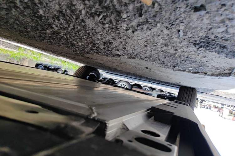 Used AION UT 2025 330 Starlight Edition Right Side Sill