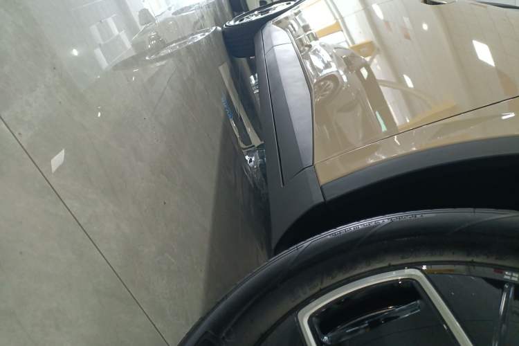 Used AION UT 2025 330 Starlight Edition Right Side Sill