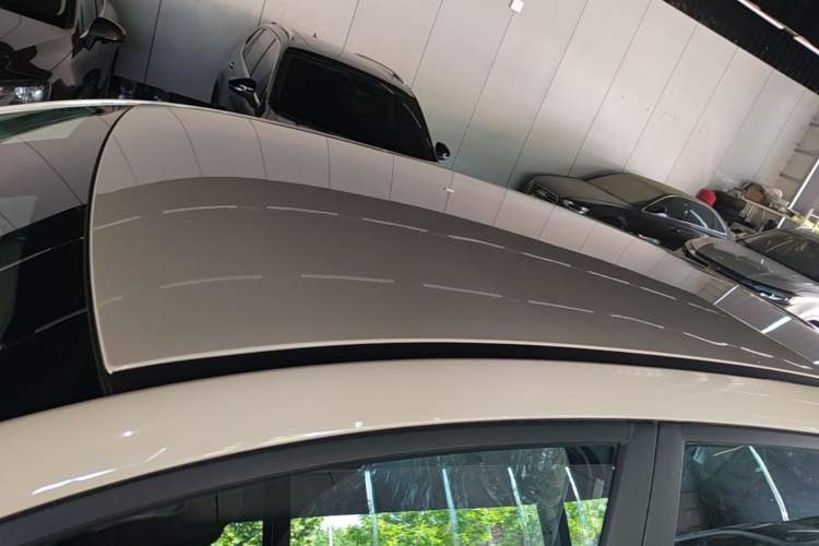 Used AION UT 2025 420 Intelligent Luxury Edition Roof