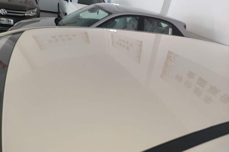 Used AION UT 2025 330 Starlight Edition Roof