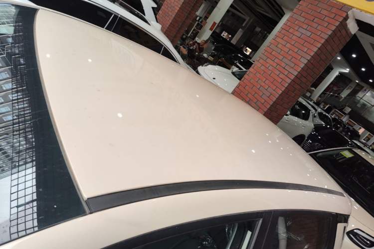 Used AION UT 2025 330 Starlight Edition Roof