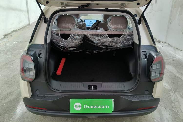 Used AION UT 2025 330 Star Edition Trunk