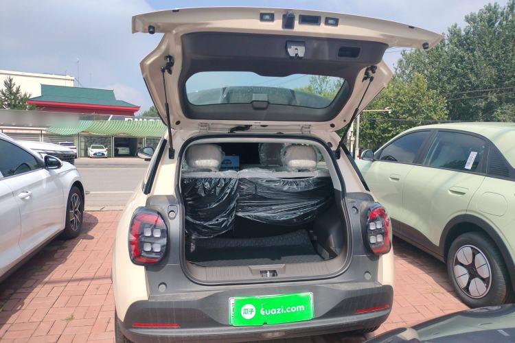 Used AION UT 2025 330 Star Edition Trunk