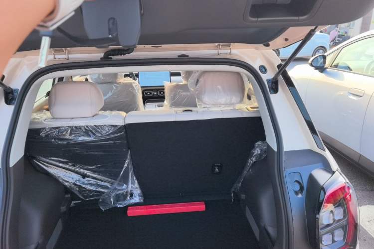 Used AION UT 2025 330 Starlight Edition Trunk