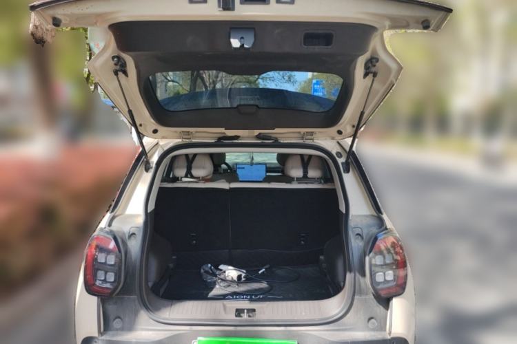 Used AION UT 2025 420 Intelligent Luxury Edition Trunk