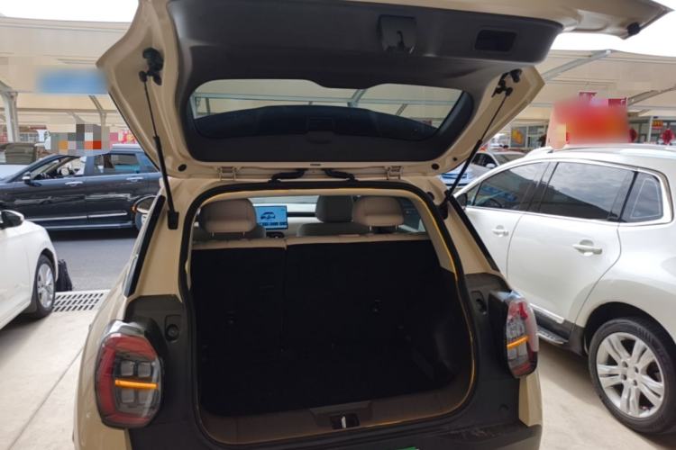 Used AION UT 2025 420 Intelligent Luxury Edition Trunk