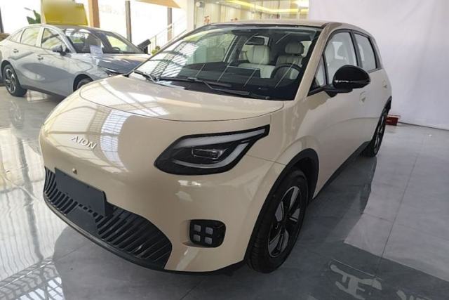 Ojetý AION UT 2025 420 Intelligent Luxury Edition