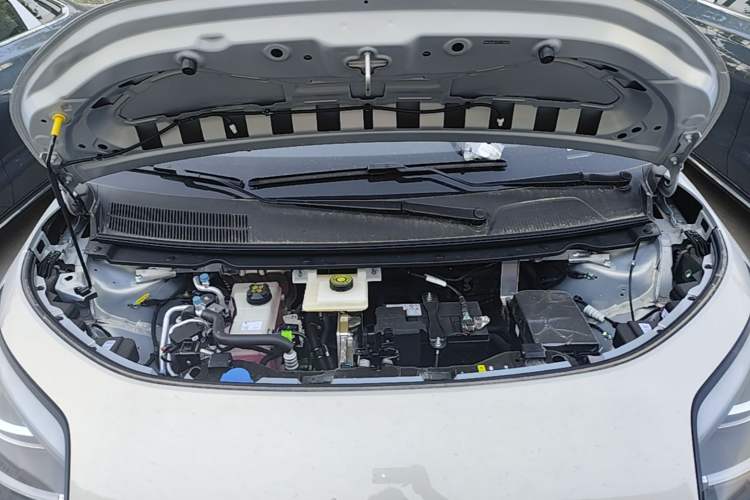 Used AION UT 2026 420 Ultra-Charge Edition Engine Bay