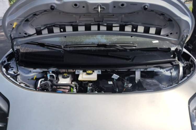 Used AION UT 2026 Model 320 Starlight Edition Engine Bay