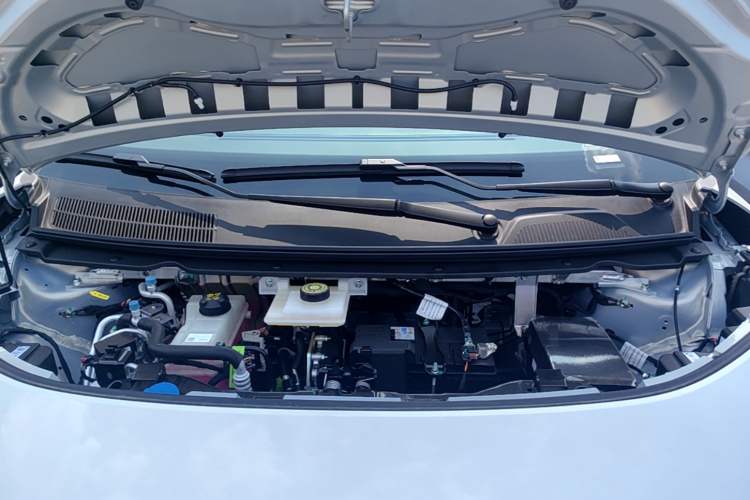 Used AION UT 2026 Model 320 Starlight Edition Engine Bay