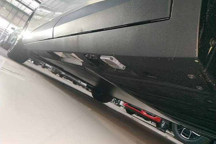 Used AION UT 2026 Model 320 Starlight Edition Left Side Sill