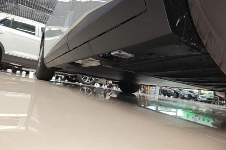 Used AION UT 2026 Model 320 Starlight Edition Left Side Sill