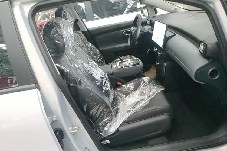 Used AION UT 2026 Model 320 Starlight Edition Right Front Seat
