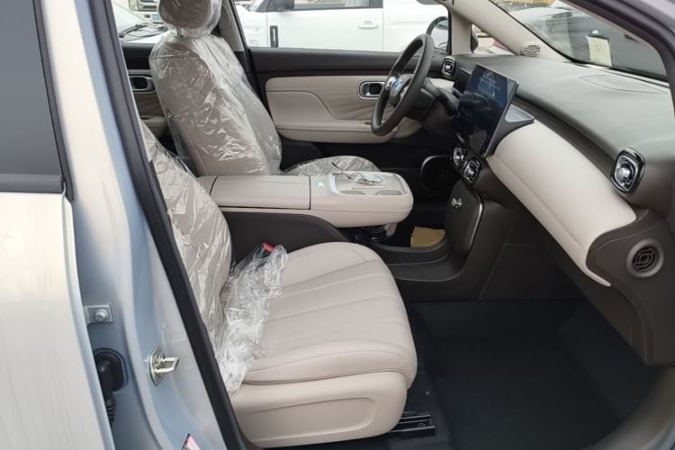 Used AION UT 2026 Model 320 Starlight Edition Right Front Seat