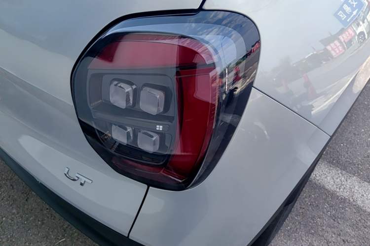 Used AION UT 2026 Model 320 Starlight Edition Right Rear Taillight