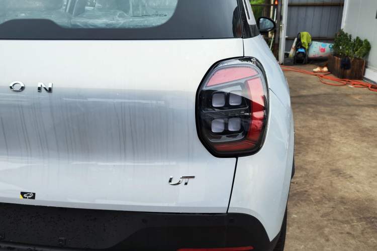Used AION UT 2026 Model 320 Starlight Edition Right Rear Taillight