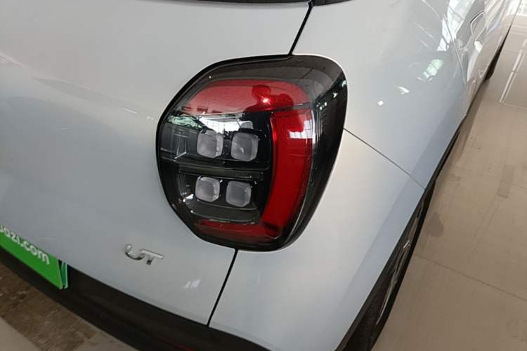 Used AION UT 2026 Model 320 Starlight Edition Right Rear Taillight