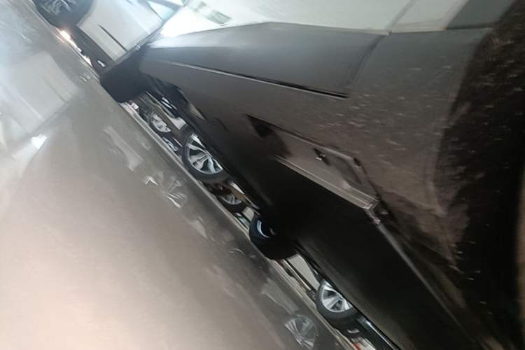 Used AION UT 2026 Model 320 Starlight Edition Right Side Sill