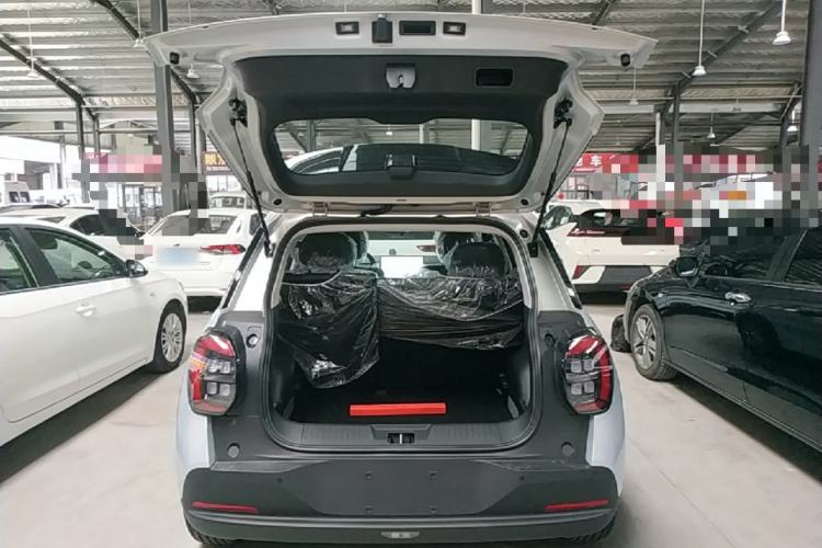 Used AION UT 2026 Model 320 Starlight Edition Trunk