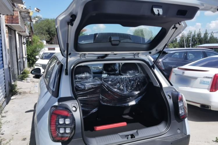 Used AION UT 2026 Model 320 Starlight Edition Trunk