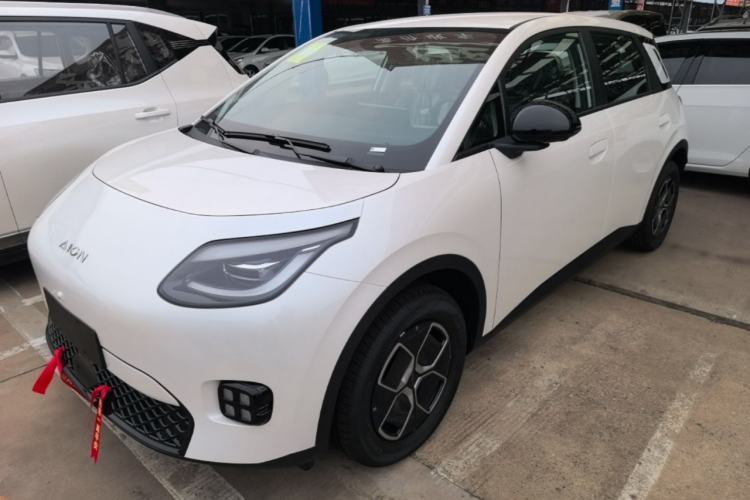 Used AION UT 2026 Model 320 Starlight Edition Guazi used car, China used car export, Used car for sale, Used AION cars, Cheapest cars for sale, Electric vehicle, New energy car