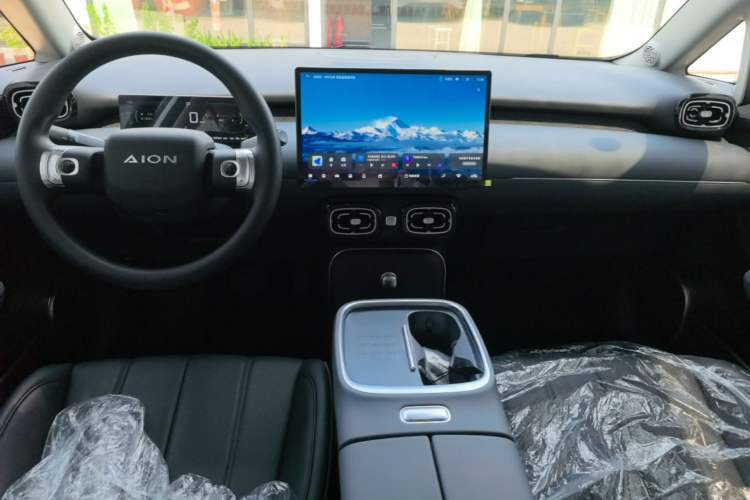 Used AION UT 2026 Model 320 Starlight Edition Center Console