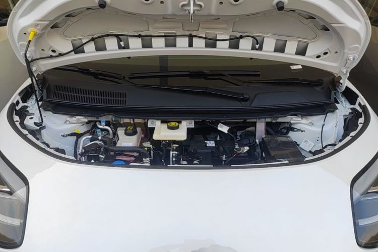 Used AION UT 2026 Model 320 Starlight Edition Engine Bay
