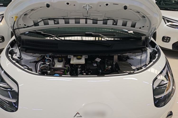 Used AION UT 2026 Model 320 Starlight Edition Engine Bay