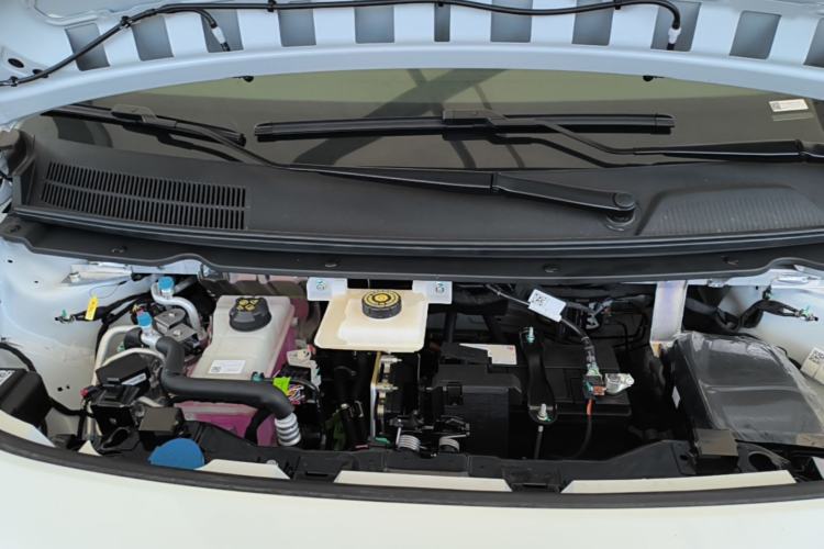 Used AION UT 2026 Model 320 Starlight Edition Engine Bay