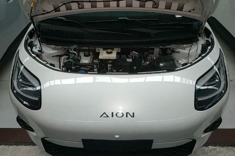 Used AION UT 2026 Model 320 Starlight Edition Engine Bay