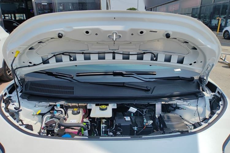 Used AION UT 2026 Model 320 Starlight Edition Engine Bay