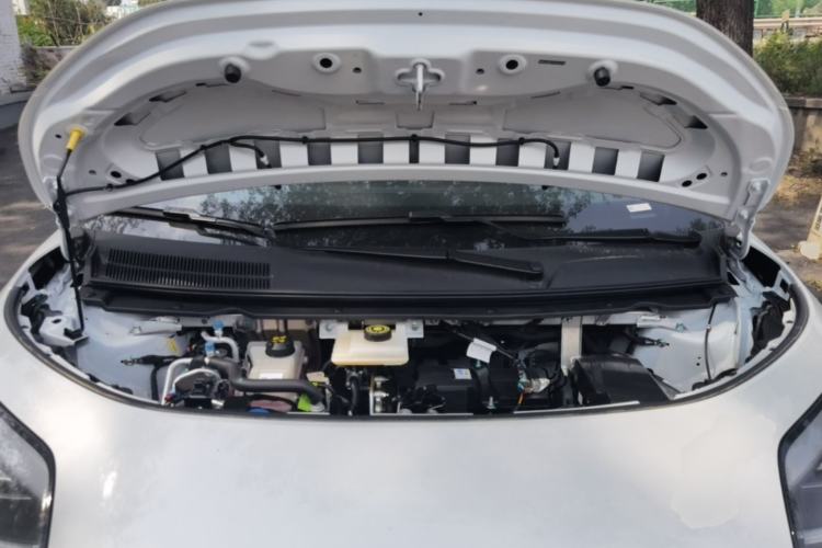 Used AION UT 2026 Model 320 Starlight Edition Engine Bay