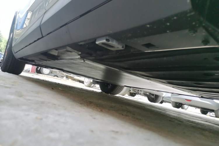 Used AION UT 2026 Model 320 Starlight Edition Left Side Sill