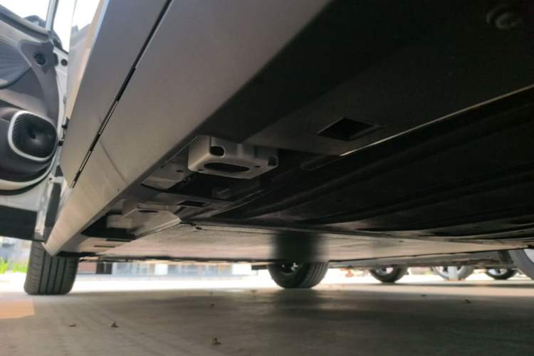 Used AION UT 2026 Model 320 Starlight Edition Left Side Sill