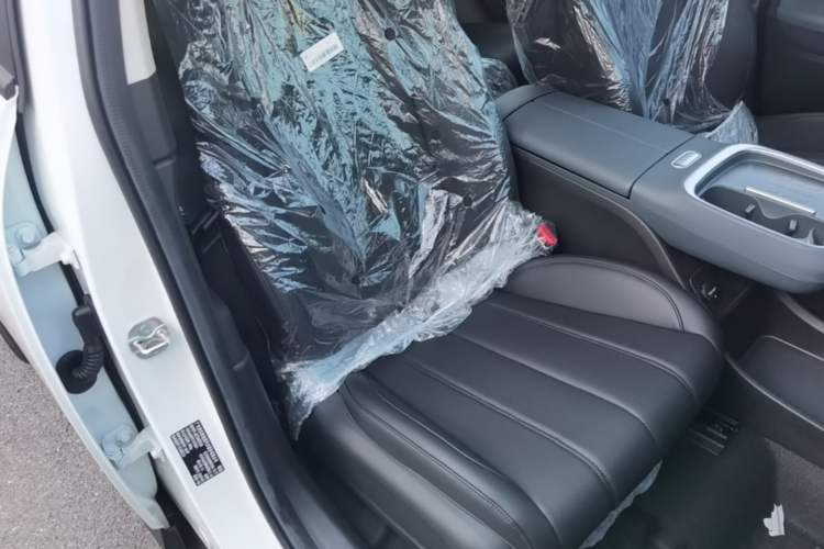 Used AION UT 2026 Model 320 Starlight Edition Right Front Seat
