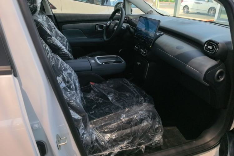 Used AION UT 2026 Model 320 Starlight Edition Right Front Seat