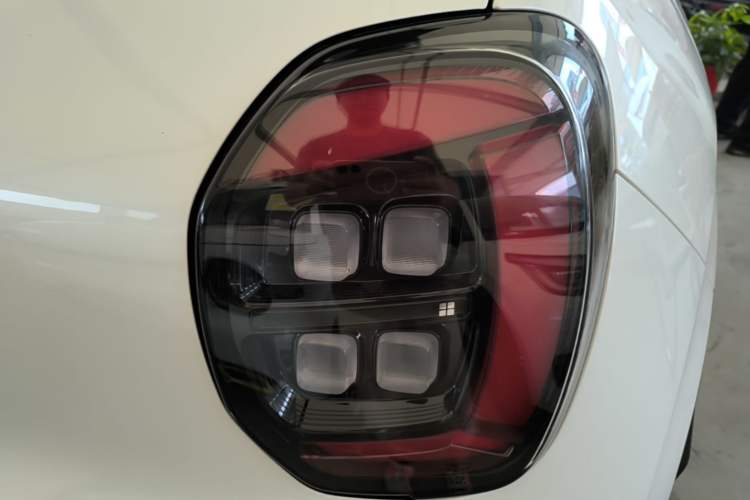 Used AION UT 2026 Model 320 Starlight Edition Right Rear Taillight
