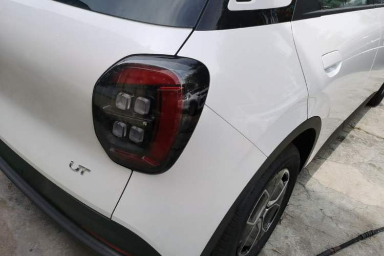 Used AION UT 2026 Model 320 Starlight Edition Right Rear Taillight