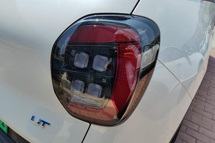 Used AION UT 2026 Model 320 Starlight Edition Right Rear Taillight