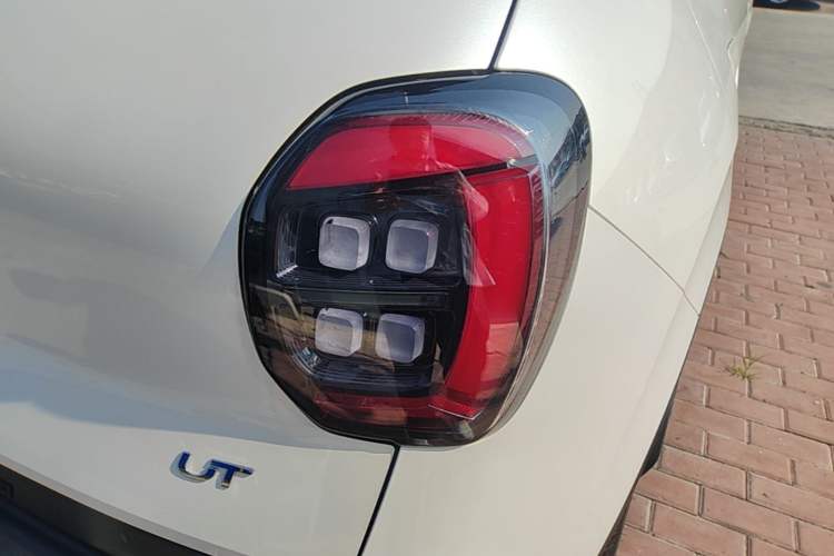 Used AION UT 2026 Model 320 Starlight Edition Right Rear Taillight