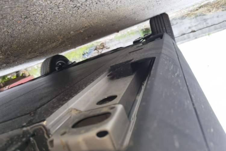 Used AION UT 2026 Model 320 Starlight Edition Right Side Sill