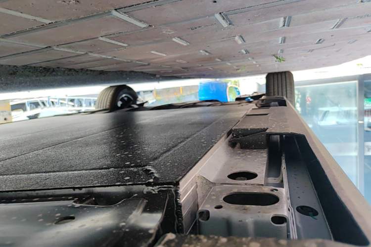 Used AION UT 2026 Model 320 Starlight Edition Right Side Sill