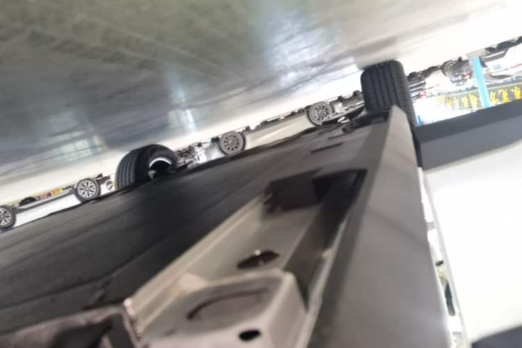 Used AION UT 2026 Model 320 Starlight Edition Right Side Sill