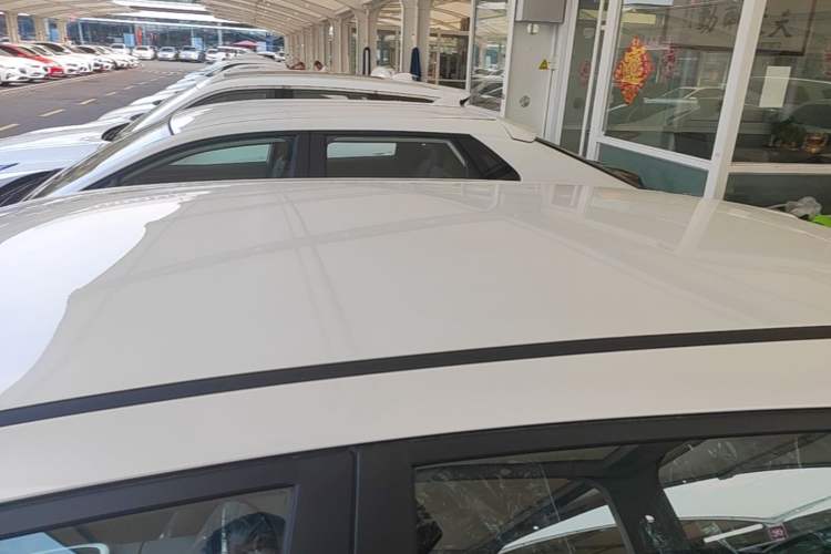 Used AION UT 2026 Model 320 Starlight Edition Roof